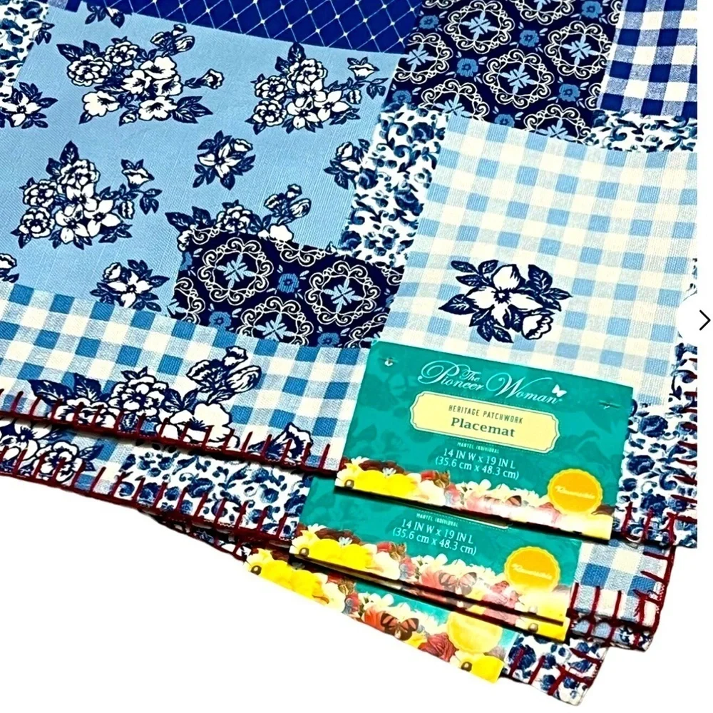 Pioneer Woman Heritage Patchwork Cotton Placemat Reversible Plaid Red White Blue